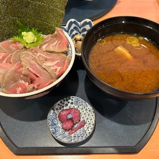 本マグロ天トロ丼(マルサ水産 武道館前店)