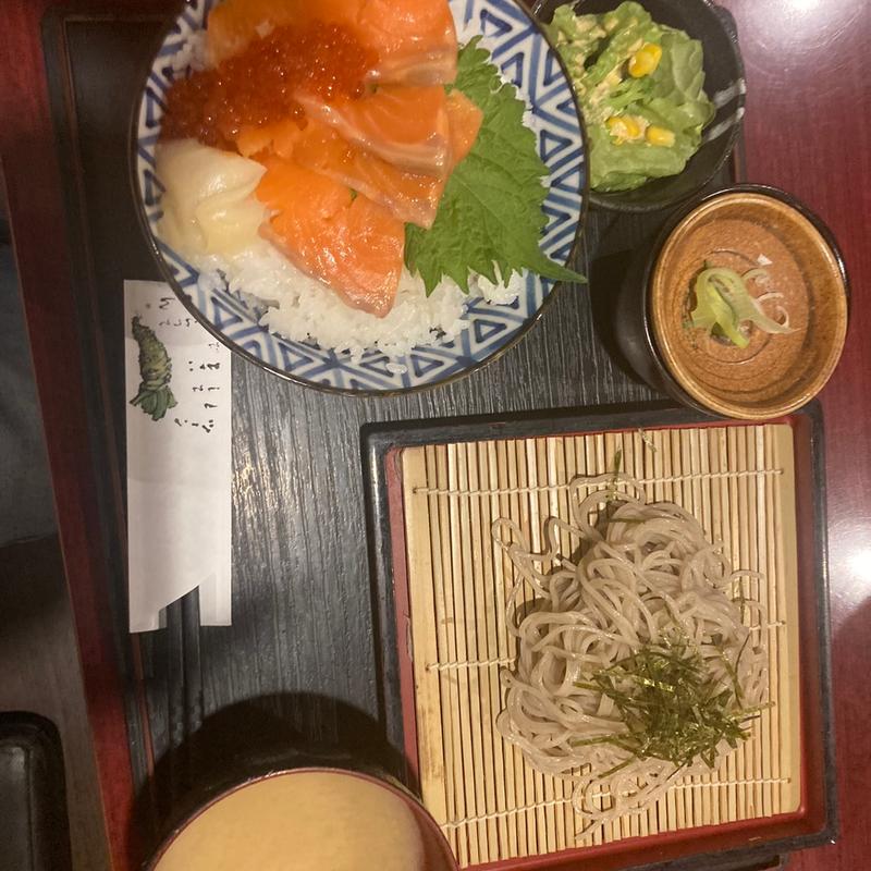 海鮮丼セット(わさび居酒屋 あな蔵 浦和店)