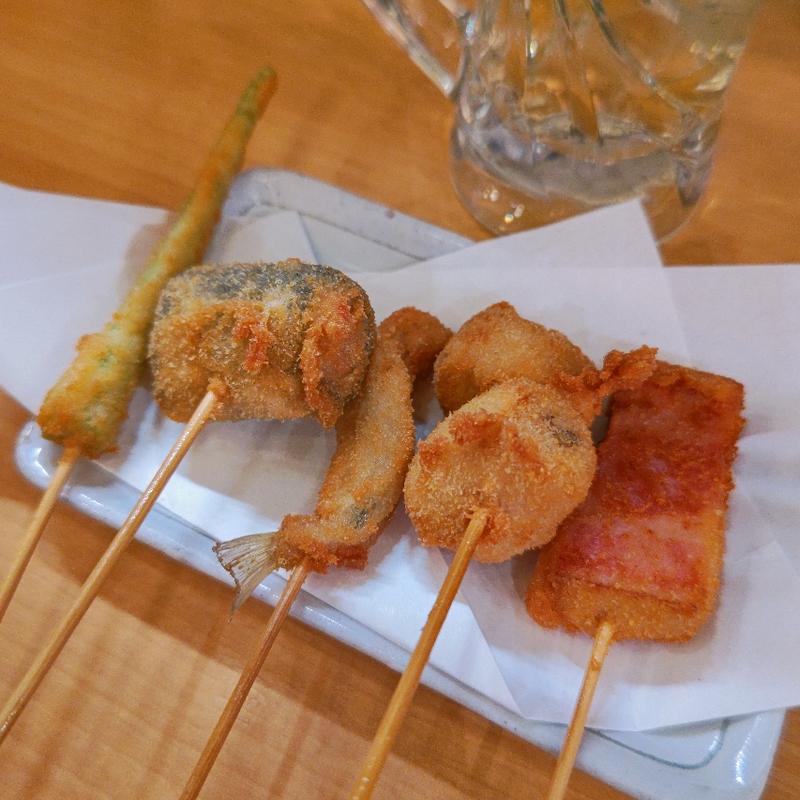 お任せ5本(串揚げとワイン はち2nd)