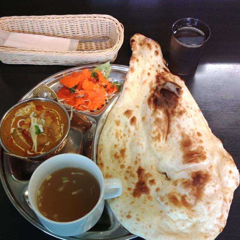 ランチB (ミックス野菜チキンカリー)(シャングリラ )