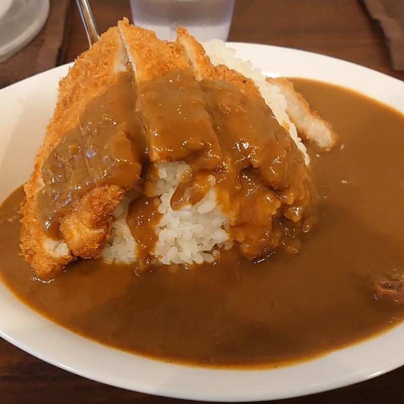 牛すじロースカツカレー　大盛(カレー屋 花一)