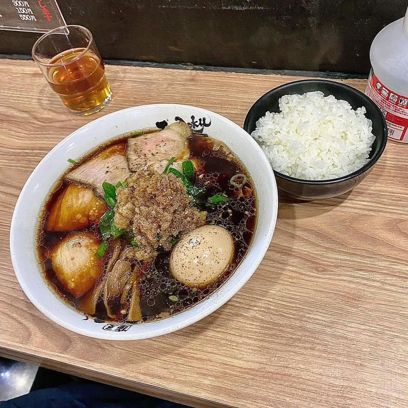 中華そば 並 肉増しニンニク背脂 ご飯(麺屋 丈六)