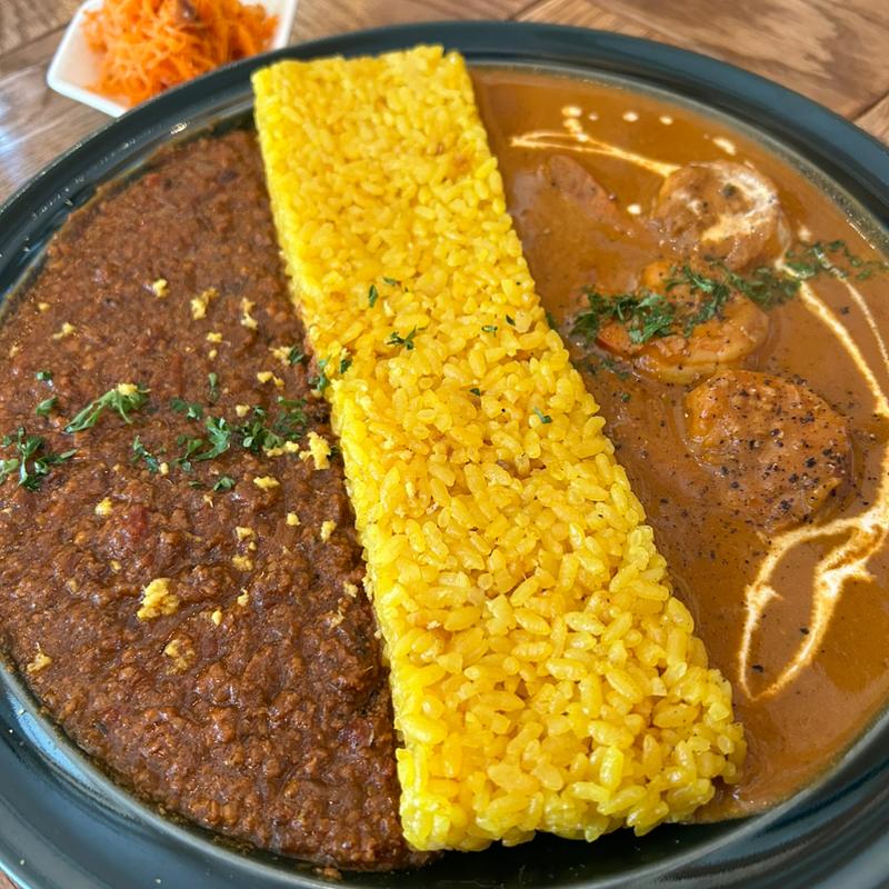 エビクリーム＆キーマカレー(ZUSHI-CURRY)