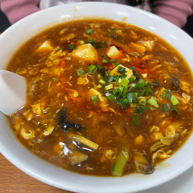 スッパ辛ラーメン（酸辣湯麺）(華珍楼)