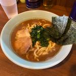 らーめん(横浜家系ラーメン 侍)