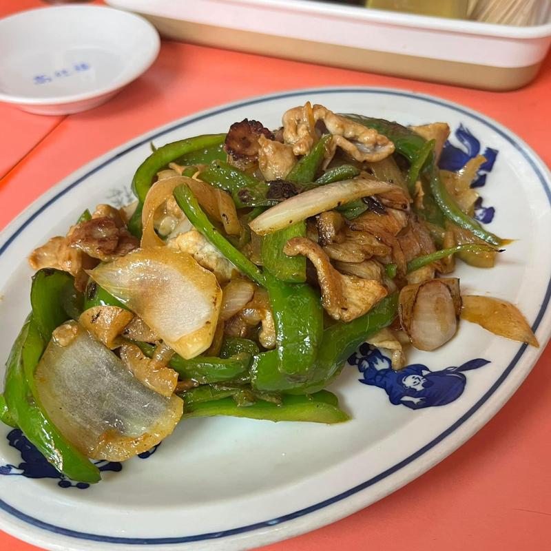 ピーマン肉炒め(高社楼)