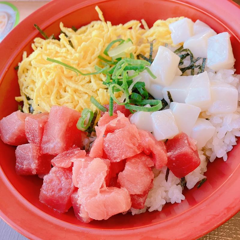 海鮮ちらし丼(すき家 井ノ頭通り吉祥寺店)