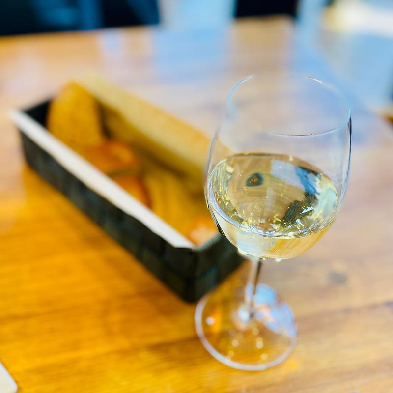 白ワイン(一夜城ヨロイヅカファーム)