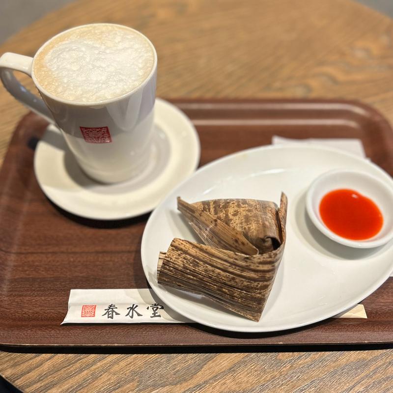 鉄観音ラテ(春水堂 表参道店)