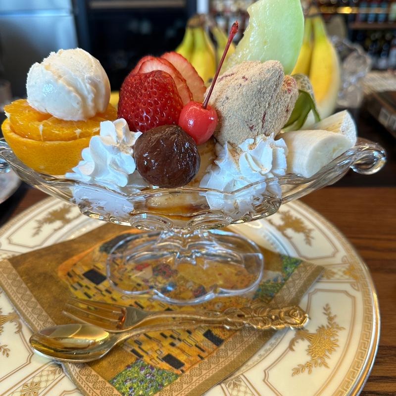 プリンアラモード(花冠 Le Café et Salon Gastronomie)