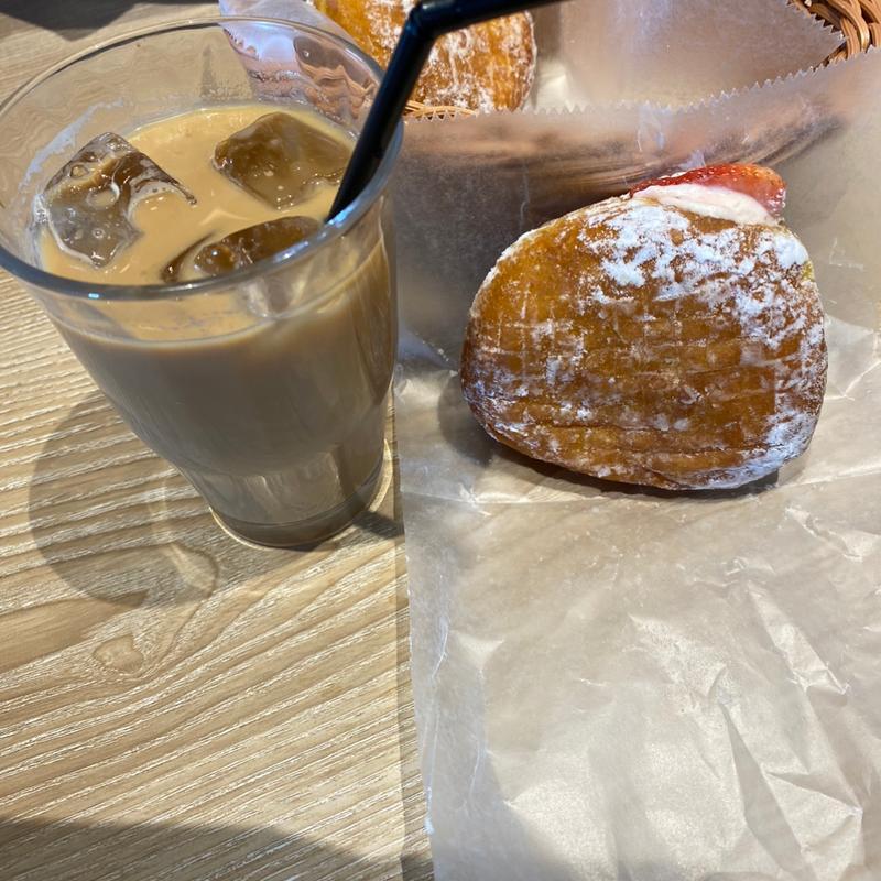 アーモンドカフェラテ(髙木珈琲 イオンタウン松原店)