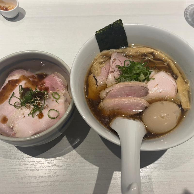 淡麗醤油ラーメン(淡麗拉麺 己巳 （つちのとみ）)