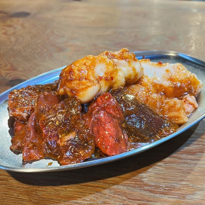 ホルモン盛り合わせ(デンスケ)