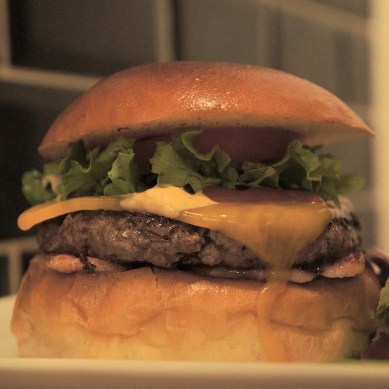 厚切りベーコンクラフトチーズバーガー(Craft Burger co. クラフトバーガー 北堀江)