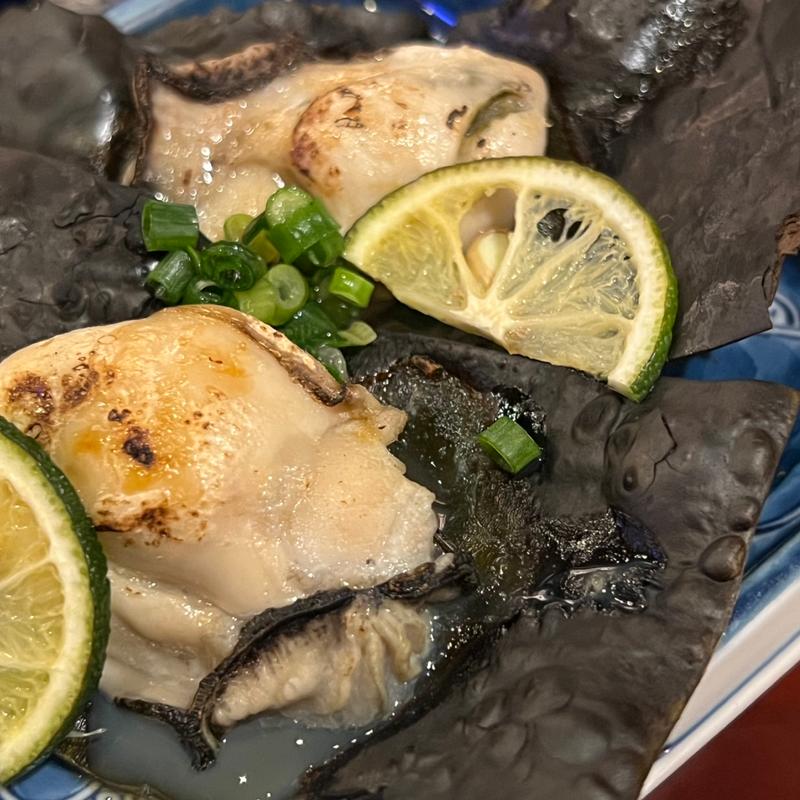 牡蠣昆布焼(活魚居酒屋 マルフク)