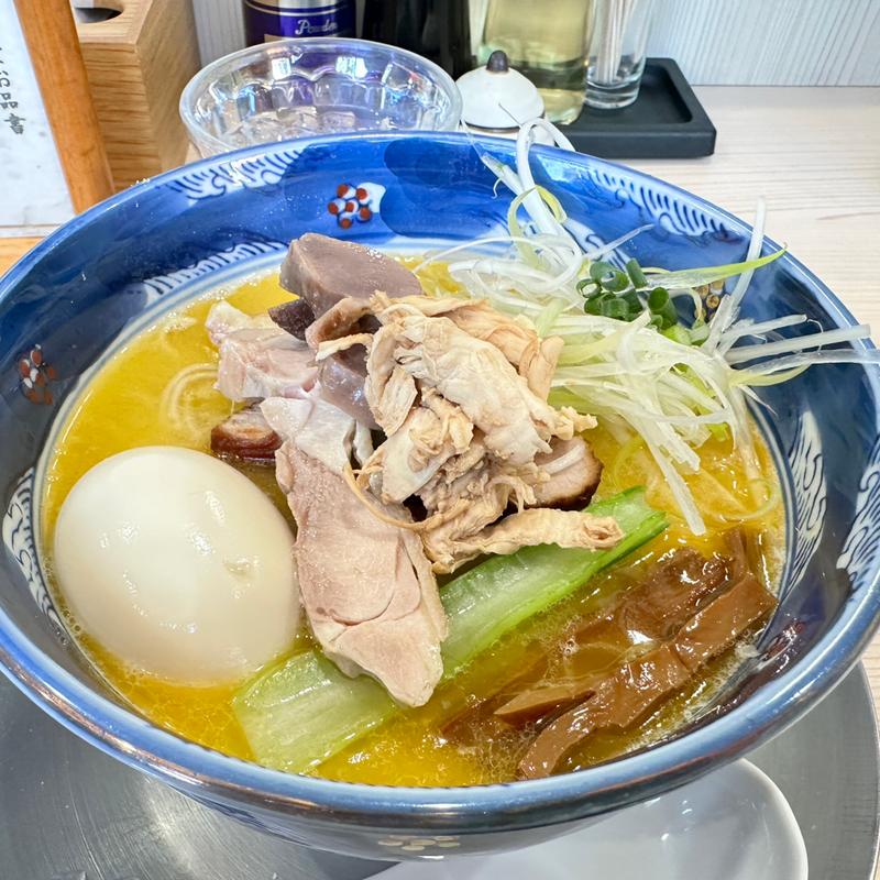 中濃博多地鶏の塩(ラーメン専科 竹末食堂)
