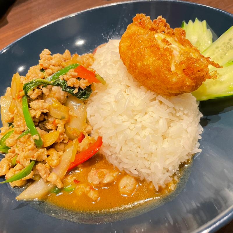 ガパオライス(THAIFOOD DINING&BAR　マイペンライ )