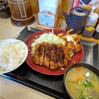 海老マヨとチキンの合盛定食(かつや横浜日野店)