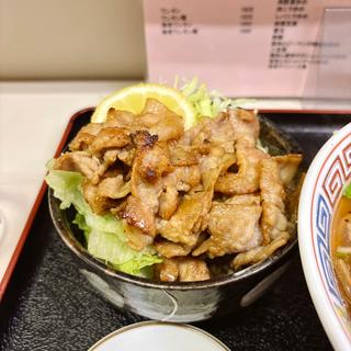 (半)焼肉丼ラーメン(セット)(中華料理 ひろし)