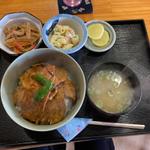 とんとん丼