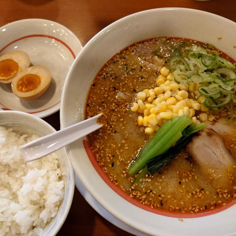 ごま味噌ラーメン(ライスセット)+味玉(130円はクーポンで無料)(幸楽苑 アルプス通り店 )