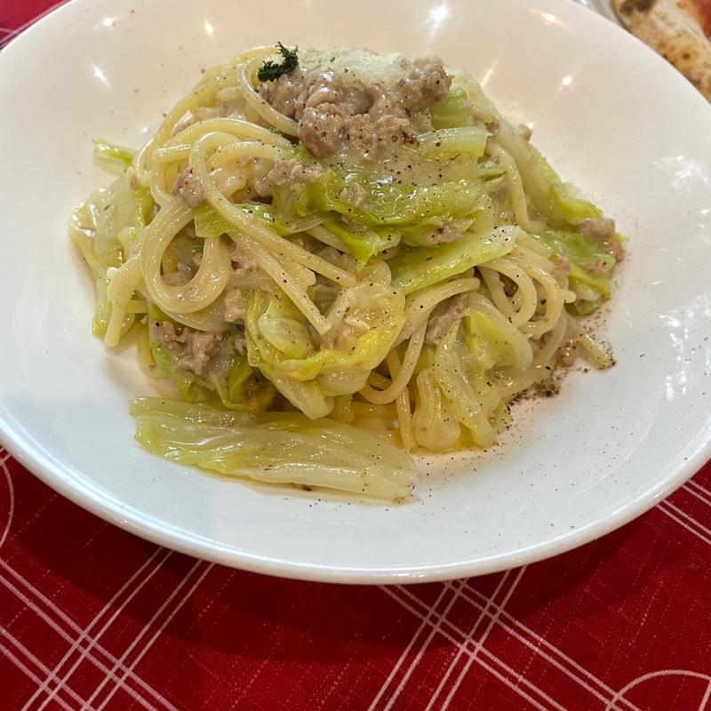 春キャベツのクリームパスタ(トラットリア・マンジャーレ )