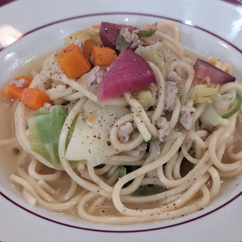 鶏ひき肉のラグー オレガノ風味(TET Brasserie & Cafe)