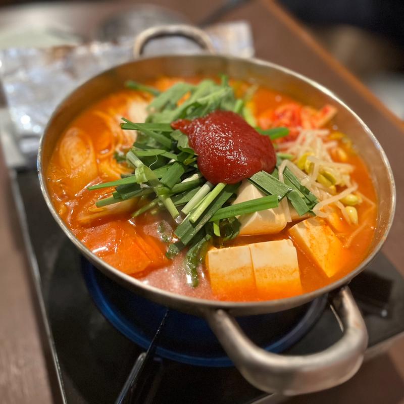 鶏キムチチゲ鍋(ぶんさん )