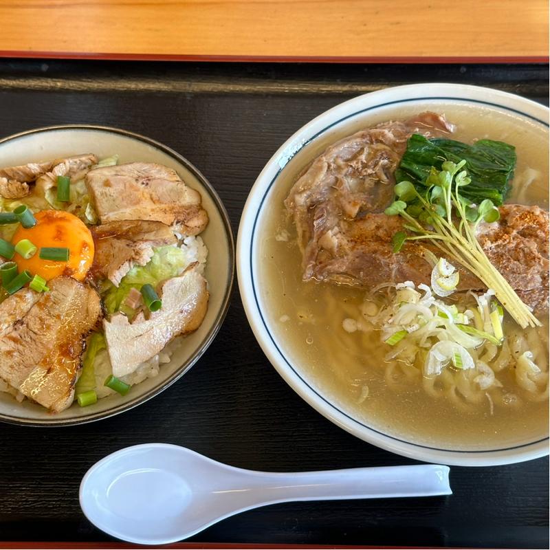 炙り肉たま丼(虎勝軒)