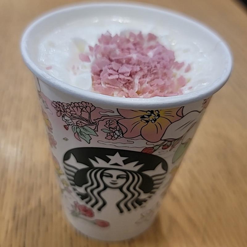 花見 さくら クリーム

(スターバックス)