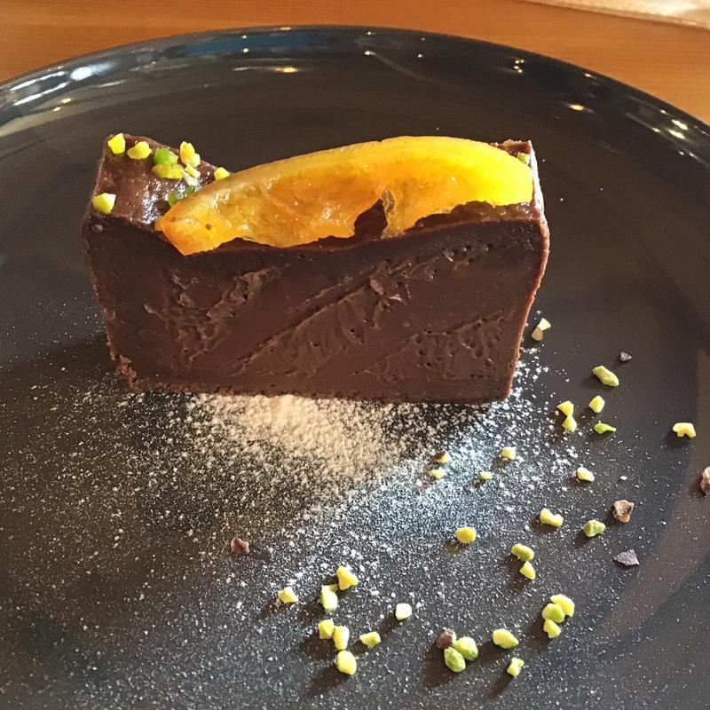 濃厚ショコラ　オレンジピール添え(アート カフェ バー シーソー （Art Cafe Bar SEA SAW）)