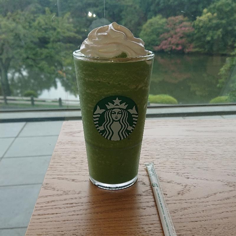 抹茶フラペチーノVenti(スターバックス コーヒー 新宿御苑店)