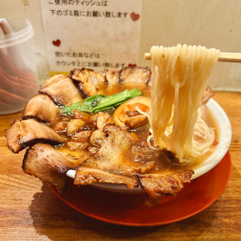 焼豚ラーメン、肉盛(2倍)、にんにく(焼豚ラーメン三條 葛飾店)