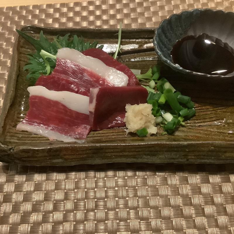 馬刺し(まことや)