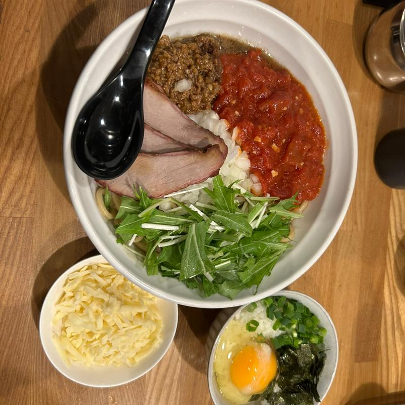 トマカレまぜそば(つけめん・まぜそば　むじゃき)