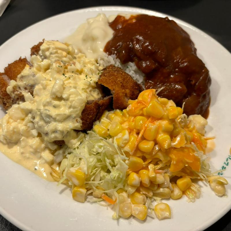 チキンカツがメインのトルコライス 701(ニッキー・アースティン 万屋町店)