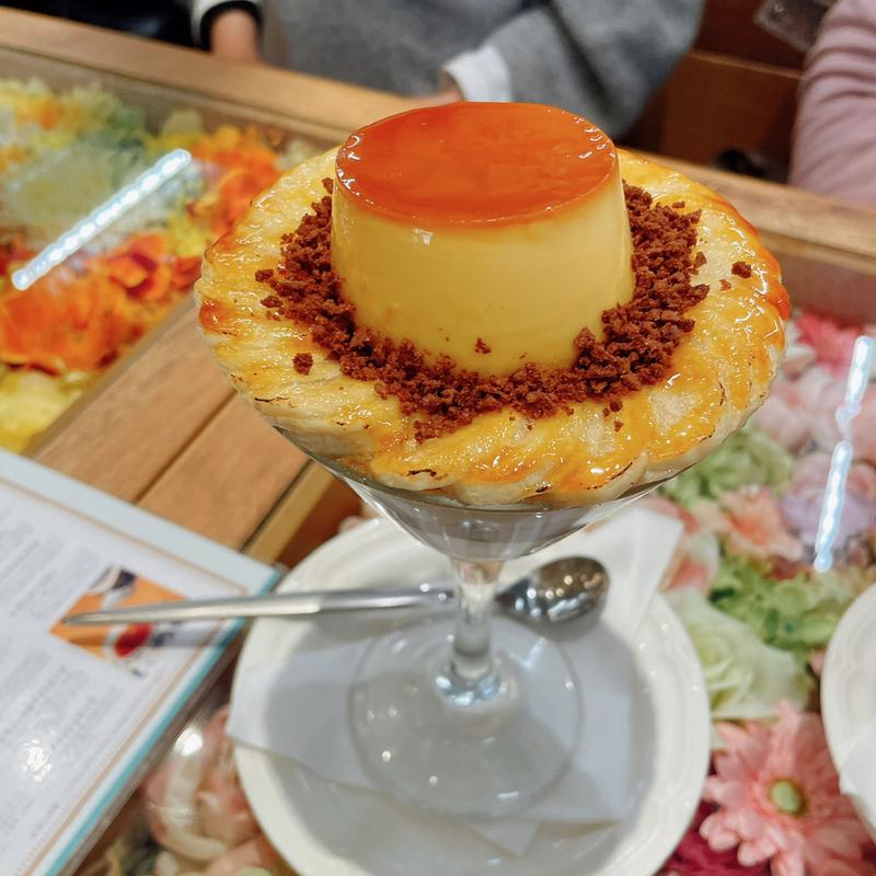 プリンアラモードとバナナのキャラメルゼ(パフェ&ジェラート ラルゴ)