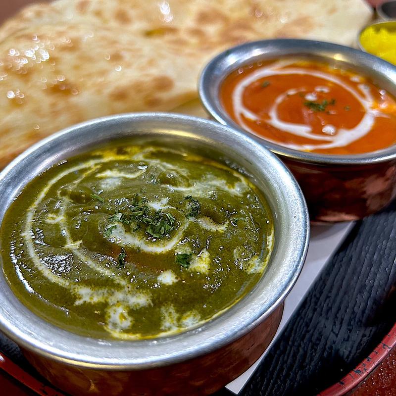 マトンほうれん草カレー＆バターチキンカレー(ビニタ ダイニング 麹町店)