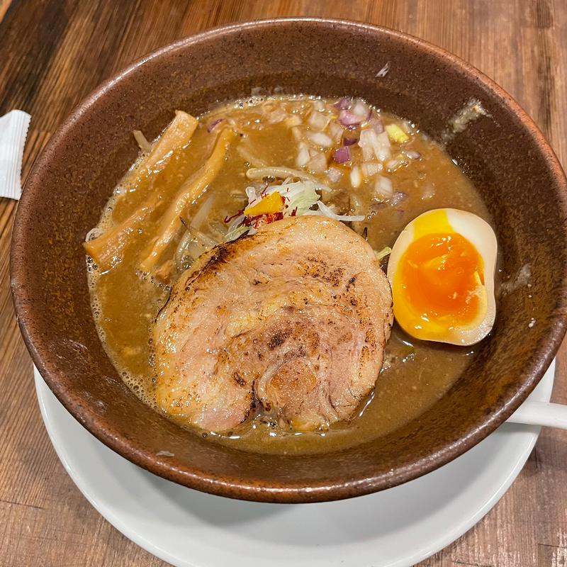 味噌ラーメン(小麦生まれ、麺育ち。)