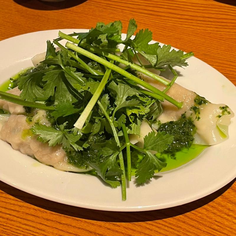 パクチー餃子(万豚記 都立大学店)