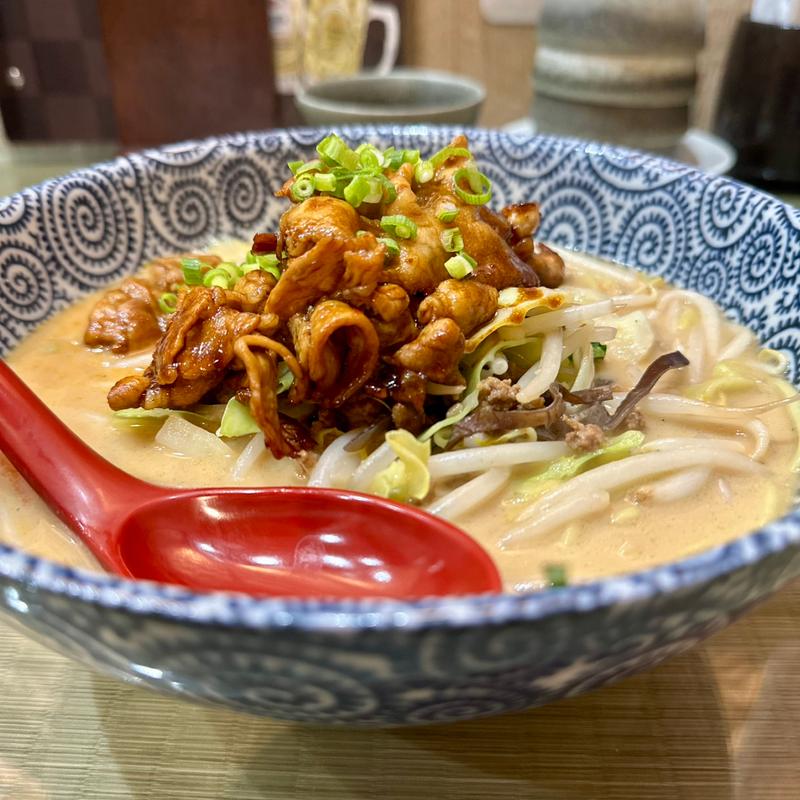 黒味噌豚ちゃんぽん(東京味噌ちゃんぽん 田町三田店)
