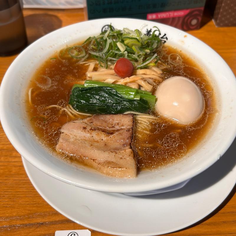 味玉醤油らぁ麺(らぁ麺 善治 新橋店)
