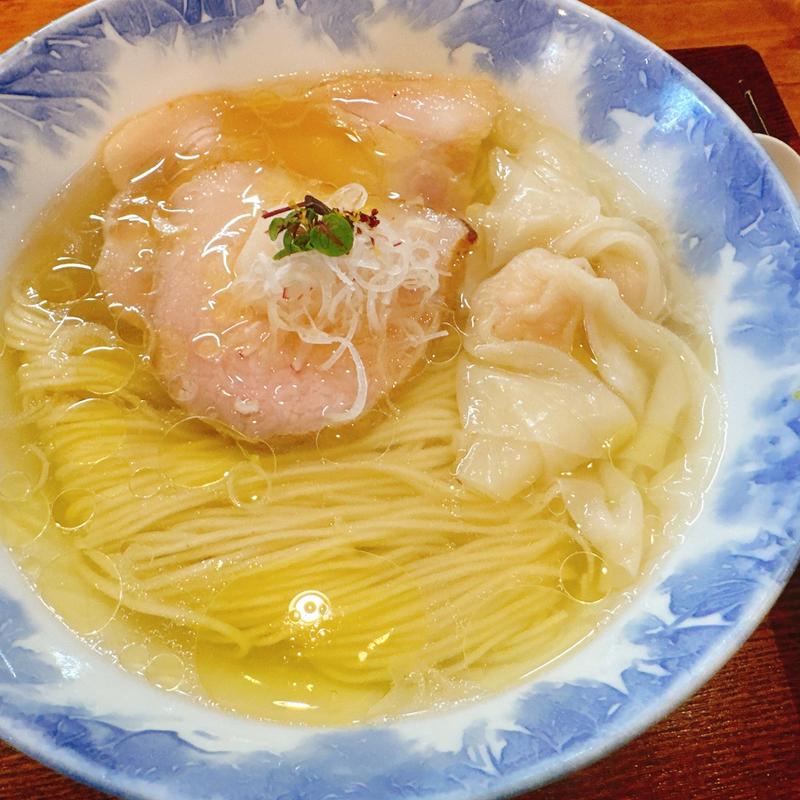 わんたん入り塩らぁ麺(Ramen FeeL)
