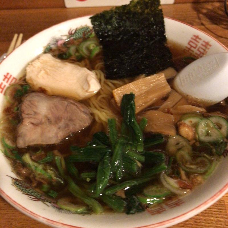 醤油ラーメン(やきとり もとや)