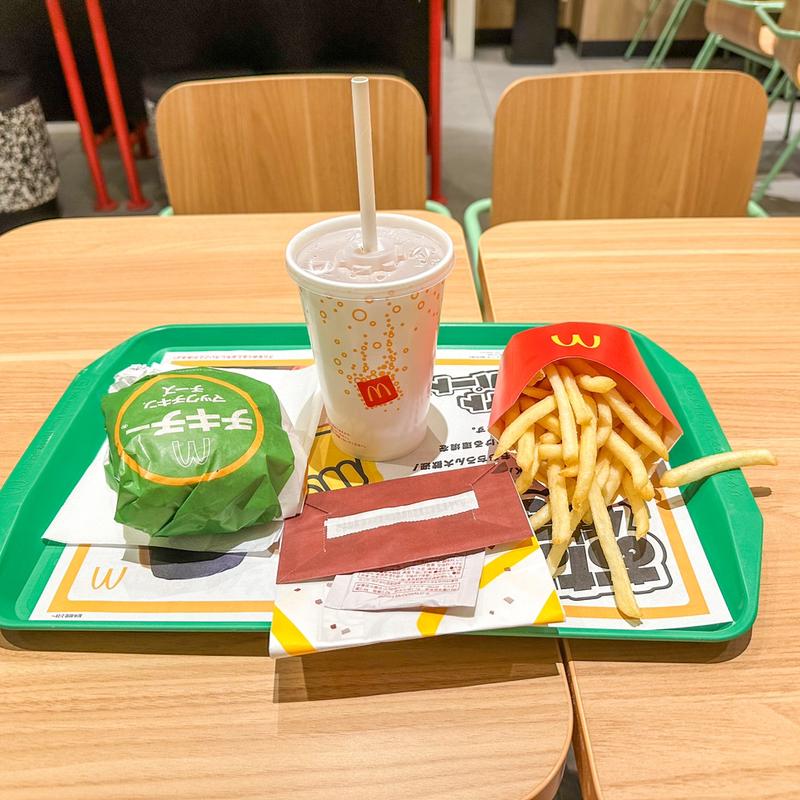 (マクドナルド 環状線四女子町店)