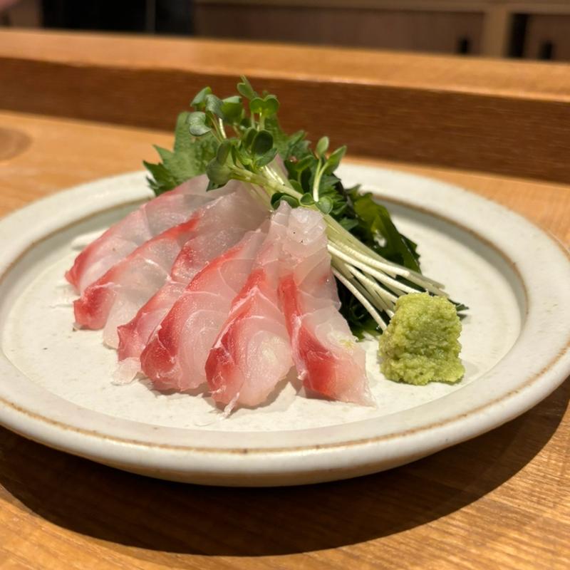 熟成ホウキハタのお刺身(tsugumi)