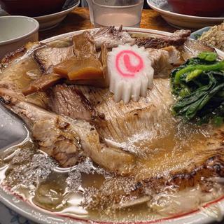 生姜塩チャーシュー麺