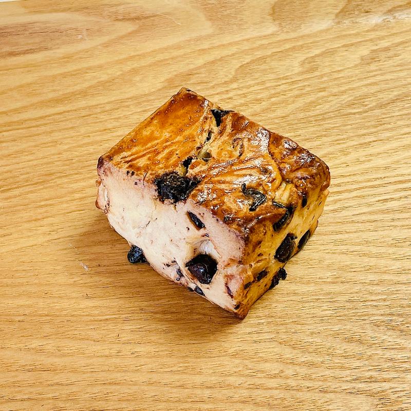 プレミアムスコーン　チョコ(アールベイカー エキアプレミエ和光店)