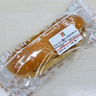 ジューシー鶏メンチカツのパン(セブンイレブン 麹町駅前店)