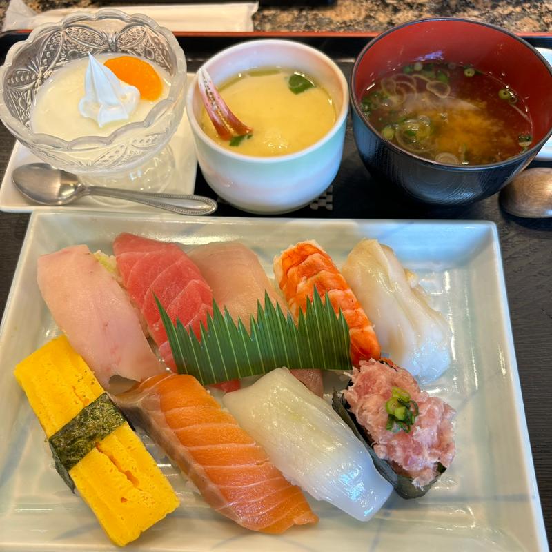 上ランチセット(廻鮮寿司かね喜 牛久店 （きせんずしかねき）)